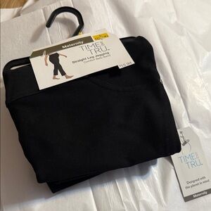 Time and Tru maternity straight leg jeggings; size:L(12-14)